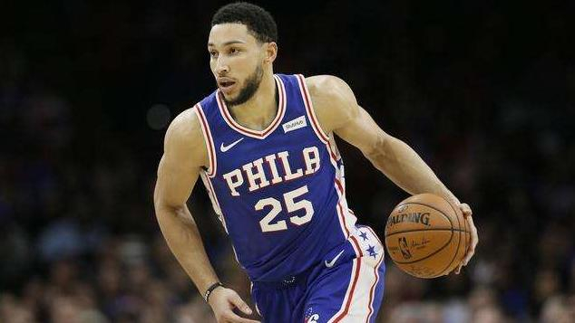 英雄联盟-包含穆雷重要时刻战术调整，RNG带队取胜！赛场气氛高涨的词条