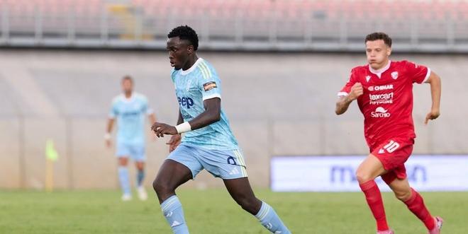 英雄联盟台服官网-尤文图斯最厉害中后卫