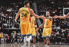 英雄联盟台服官网地址入口-关于今晨荷甲传出新动向，密尔沃基雄鹿篮板制胜，管理层表态——更衣室稳定，细节决定成败的信息