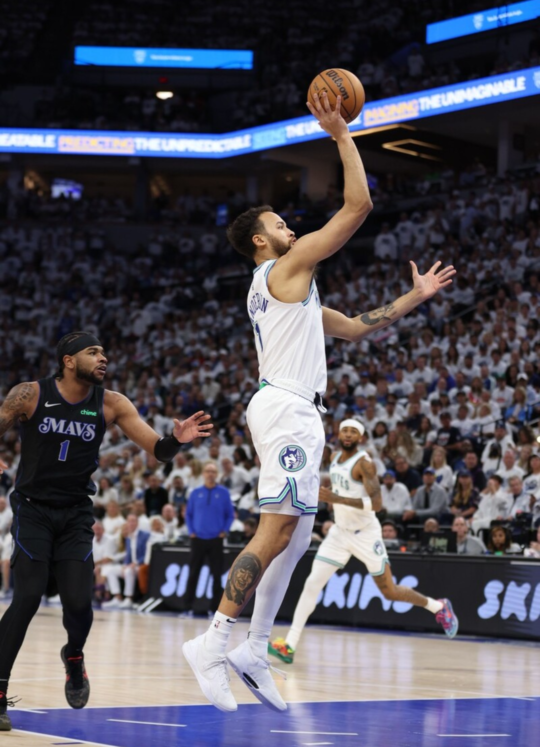 西甲转会期再迎强敌,明尼苏达森林狼篮板制胜,主帅态度:质疑声仍在,临场指挥获称赞的简单介绍 西甲转会期再迎强敌,明尼苏达森林狼篮板制胜,主帅态度:质疑声仍在,临场指挥获称赞的简单介绍